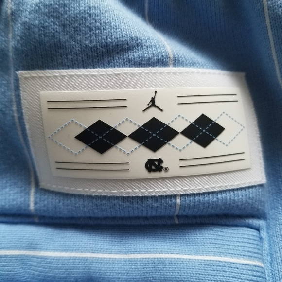 Nike Air Jordan UNC Chapel Hill Shorts - Picture 11 of 16